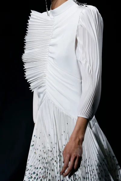 Look 68